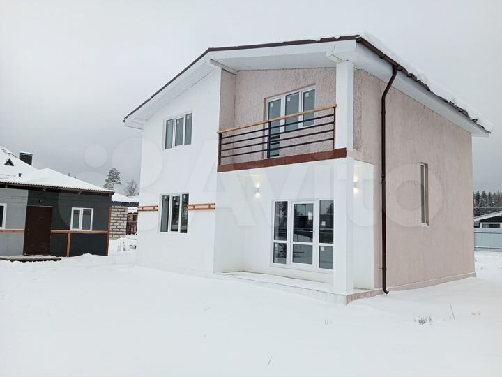 Дом 138 м² на участке 10 сот.