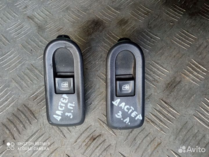 Кнопка стеклоподъёмника задняя Renault Duster