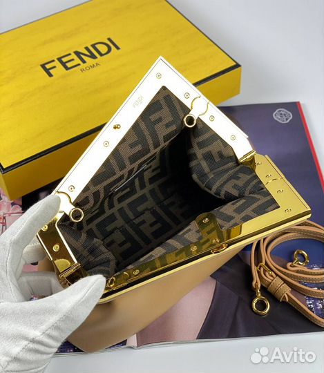 Сумка Fendi