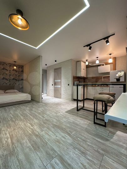 Квартира-студия, 38 м², 2/9 эт.