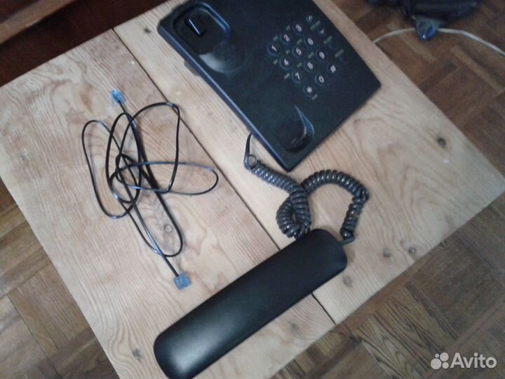Стационарный телефон Panasonic KX-TS2350RU-B