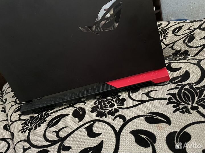 Игровой ноутбук Asus RoG strix g15