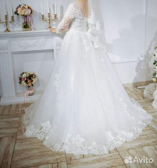 Свадебное платье