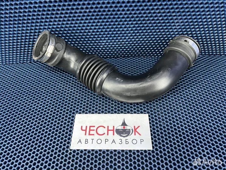 Патрубок от воздушного фильтра Dodge Caliber PM