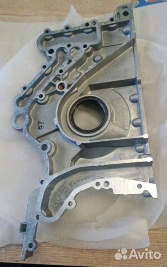 Крышка двигателя передняя Audi A8 (4E) 2003-2010