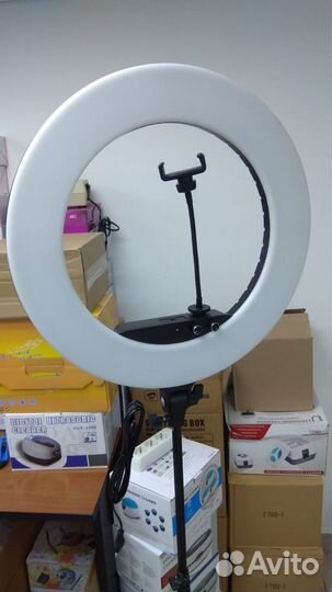 Кольцевая лампа LF-R480С