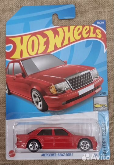 Hot wheels машинки