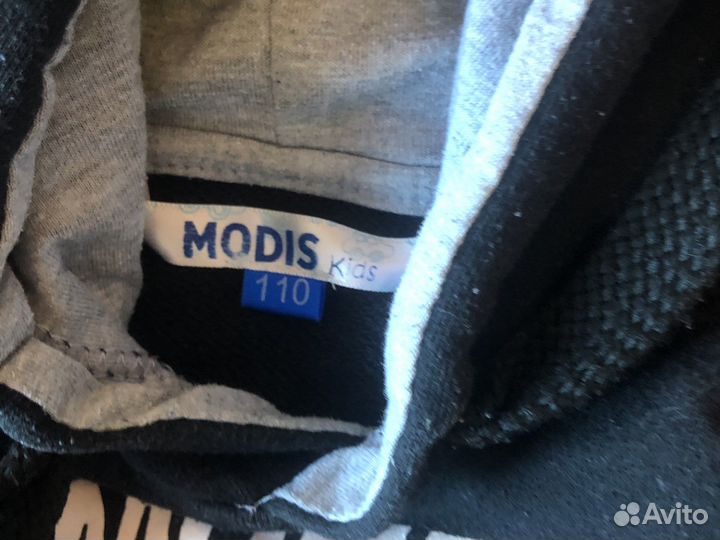 Спортивный костюм