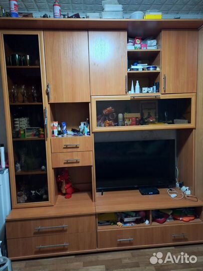 Стенка в гостиную