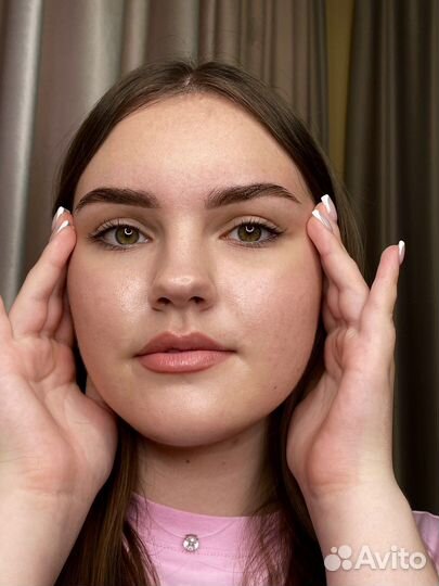 Мастер бровист