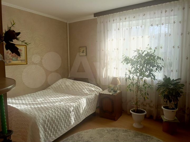 2-к. квартира, 64,4 м², 1/9 эт.