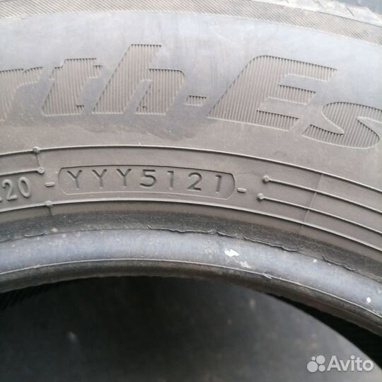 Yokohama Bluearth ES32 205/60 R16