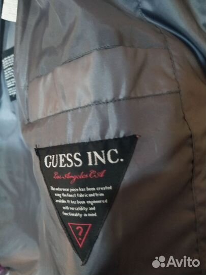 Пуховик женский Guess L