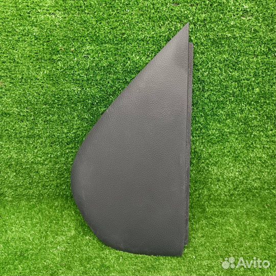 Накладка на торпедо (консоль) левая Volkswagen 6