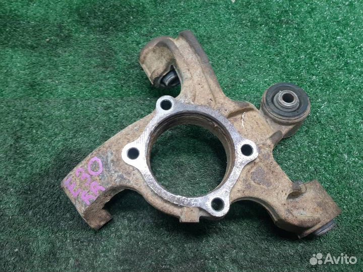 Кулак задний правый Suzuki Grand Vitara 2007