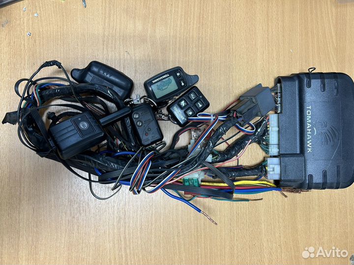 Автосигнализация Tomahawk TW-9010