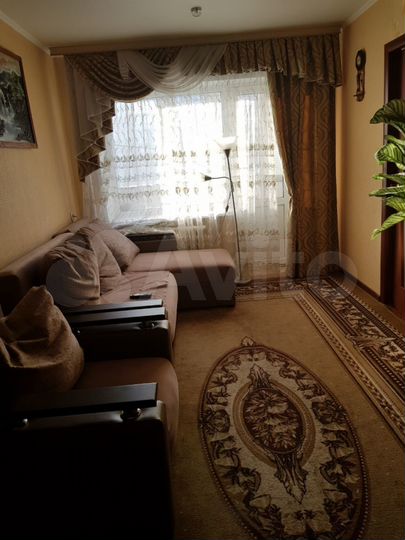 3-к. квартира, 56 м², 3/5 эт.