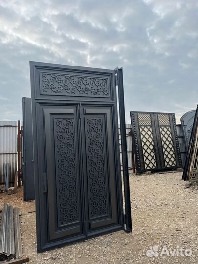 Кованые ворота