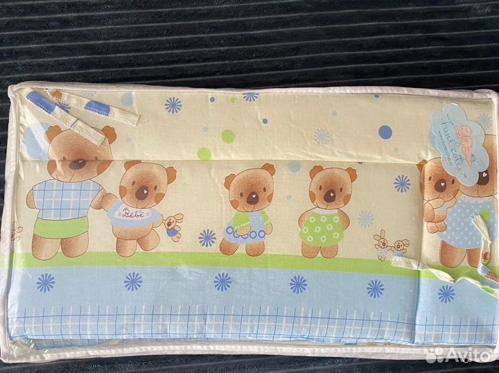 Бортики в кроватку