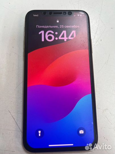 iPhone Xs, 64 ГБ