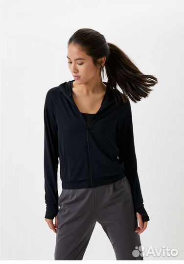 Толстовка Uniqlo р. XS