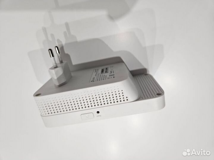 Усилитель Wi-Fi сигнала TP-link RE300