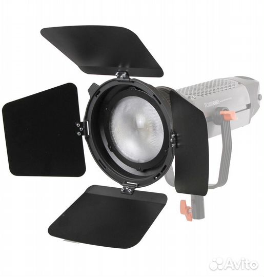 Насадка GreenBean ZoomMount 130BW с линзой Френеля