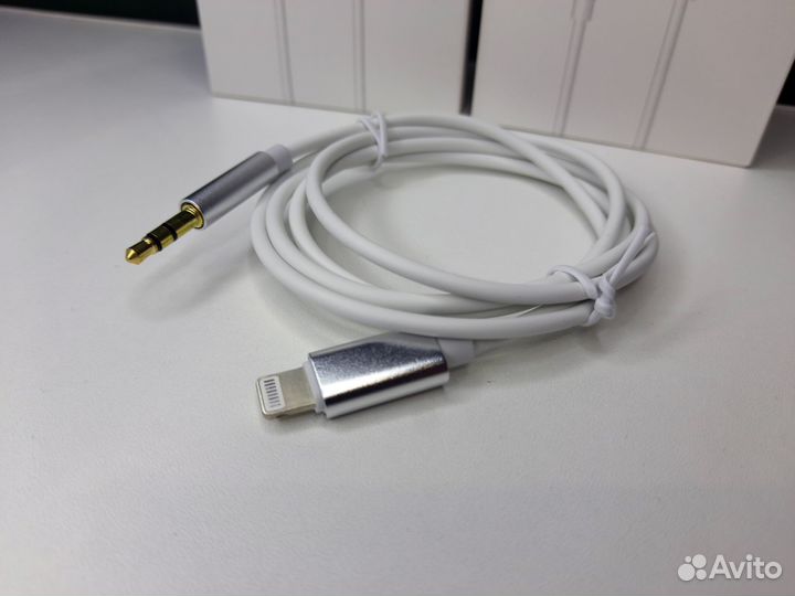 Кабель для iPhone aux / Lightning to 3.5 aux audio