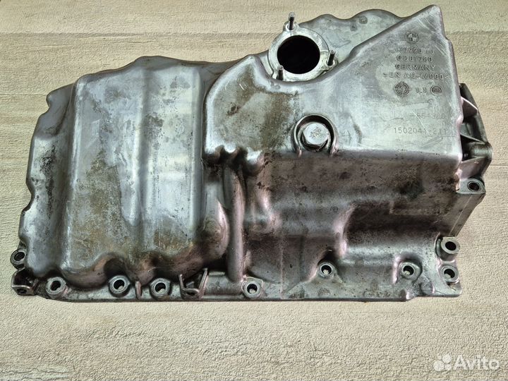 Поддон, картер двигателя BMW B47 - 8513661