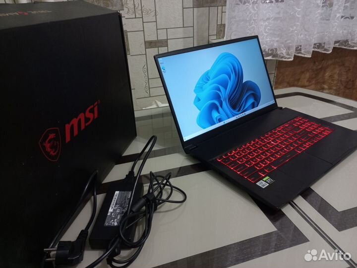 Игровой MSI 17.3 rtx3050