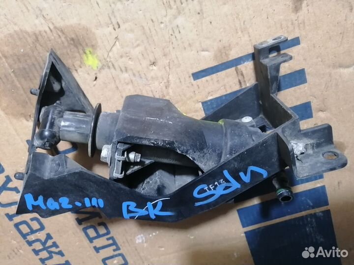 Форсунка омывателя фары Mazda 3 BK правая