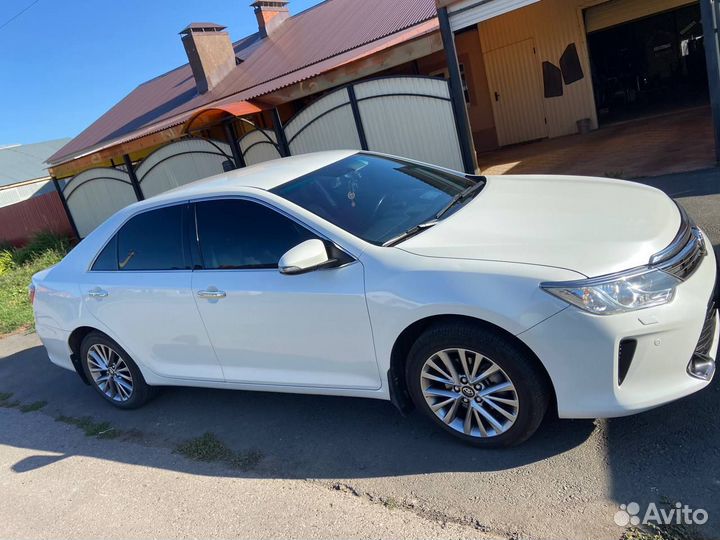 Toyota Camry 2.5 AT, 2015, 143 000 км