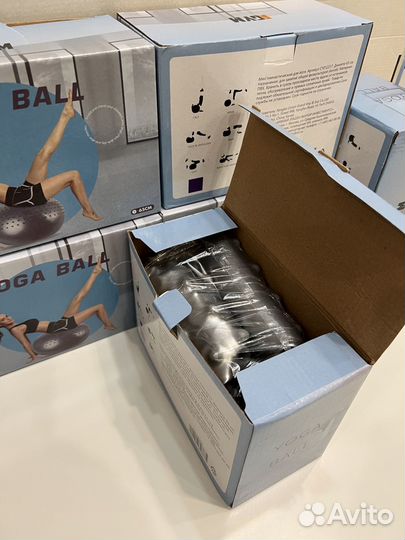 Мяч для фитнеса 65 см. новые