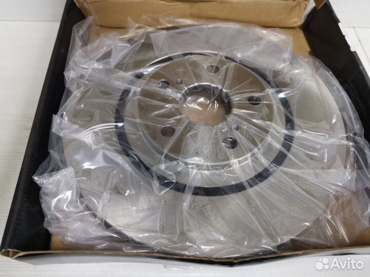 Тормозной диск передний передний левый Lexus Rx 3