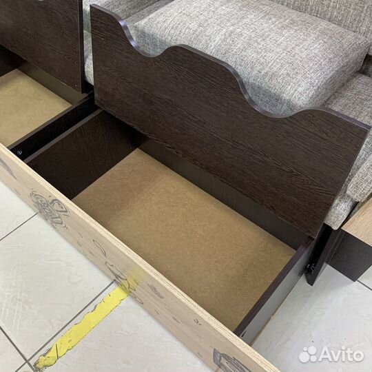 Скамья / кухонный уголок / со спальным местом