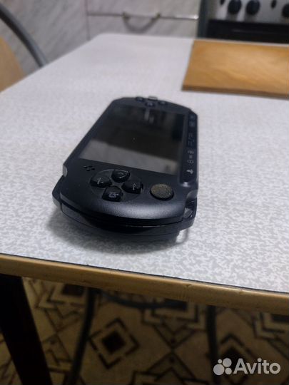 Sony PSP e 1008 2D