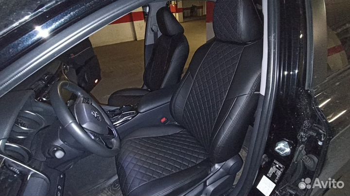 Чехлы экокожа Ромб Toyota Camry XV70 от Автопилот