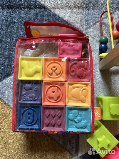 Игрушки пакетом battat