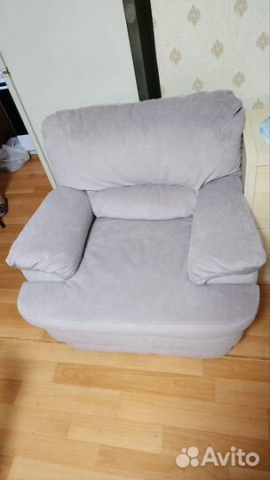 Перетяжка мягкой мебели