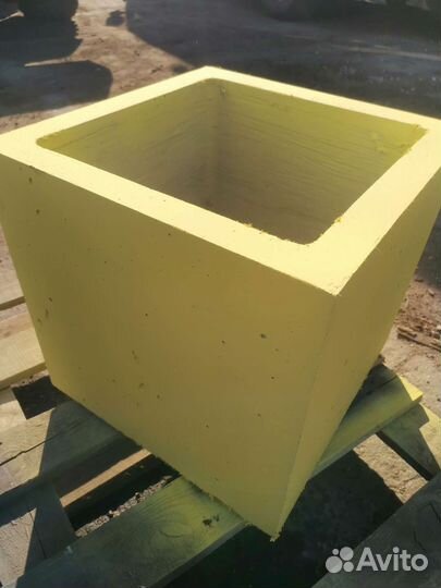 Кашпо из бетона, вазон из бетона, урны, из камня