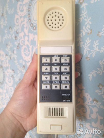 Телефон настенный (телефонный аппарат) СССР ретро