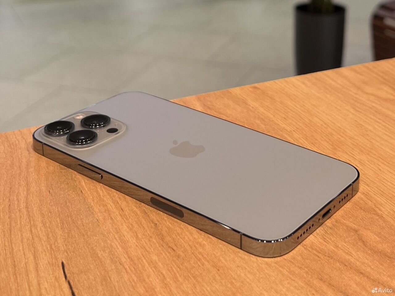 iPhone 13 Pro Max, 256 ГБ, SIM + eSIM