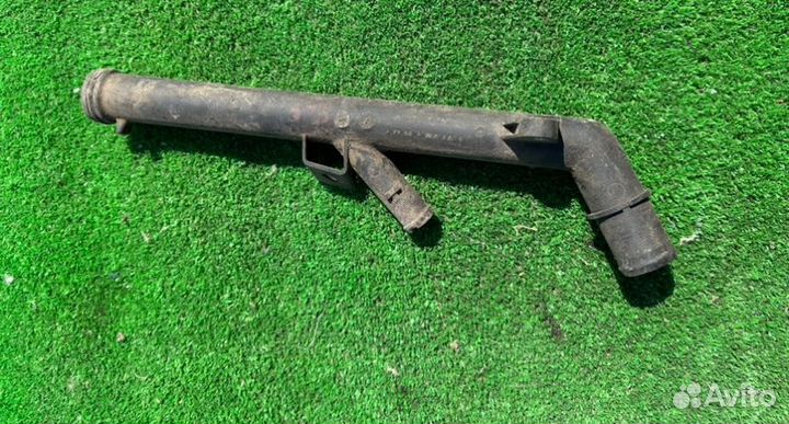 Патрубок системы охлаждения Renault Scenic 2005