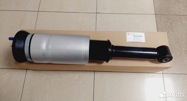 Пневмостойка Land Rover RR Discovery 3 L319