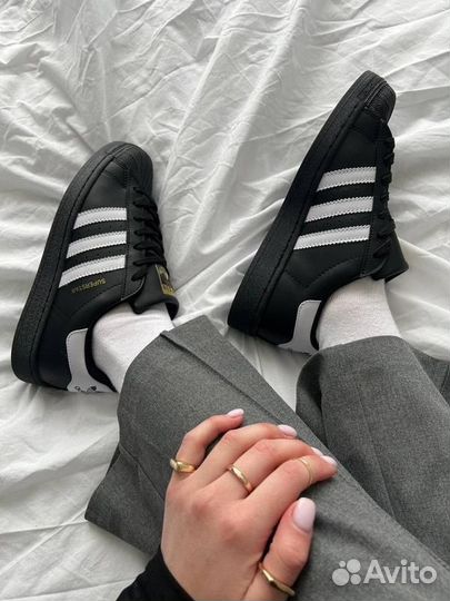 Кроссовки adidas superstar черные