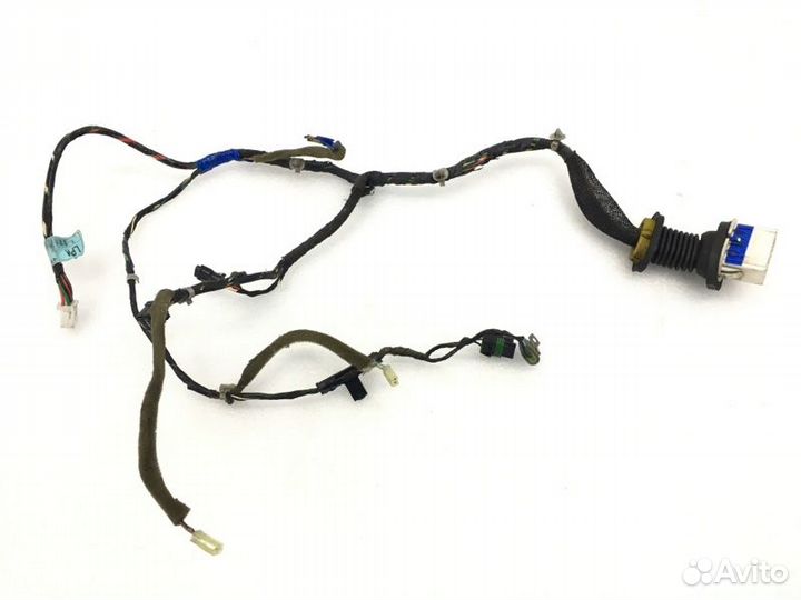 Проводка двери передняя правая Ssangyong Rexton