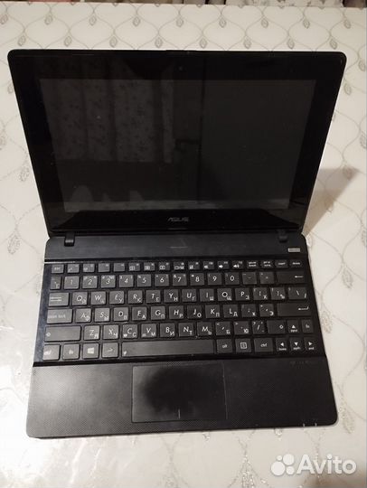 Ноутбук asus