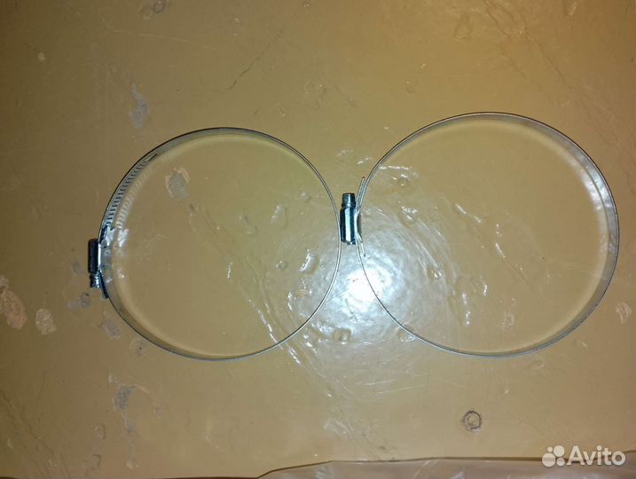 Труба гофрированная новая 125,мм,хомуты 110-130мм