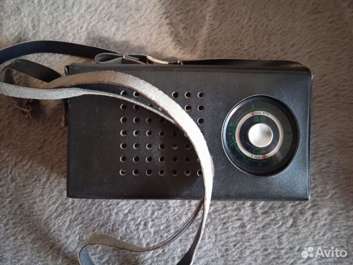 Радиоприёмник селга 405 в кожаном чехле