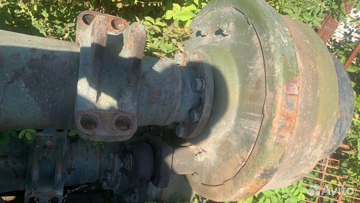 Задний мост т150